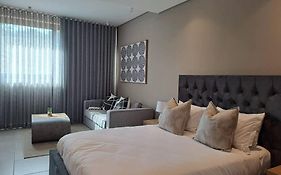 Zimbali Lakes Boulevard Suites 261